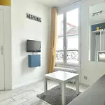 Tiny Studio - 12 M2 - Quartier Saint-Ambroise - 5Eme Etage Sans Ascenseur