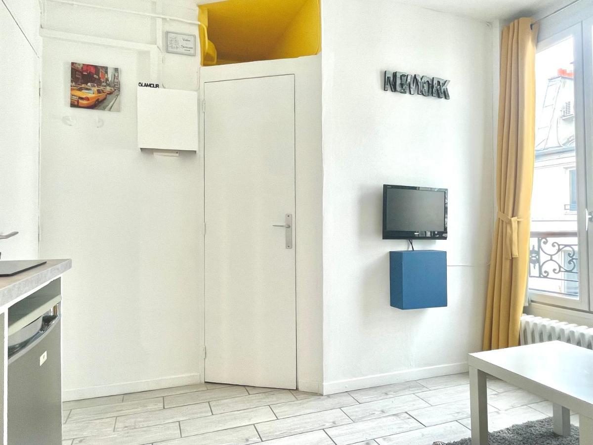Tiny Studio - 12 M2 - Quartier Saint-ambroise - 5eme Etage Sans Ascenseur Appartement Parijs
