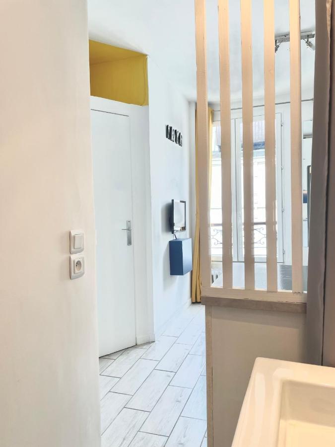 Tiny Studio - 12 M2 - Quartier Saint-ambroise - 5eme Etage Sans Ascenseur Parijs