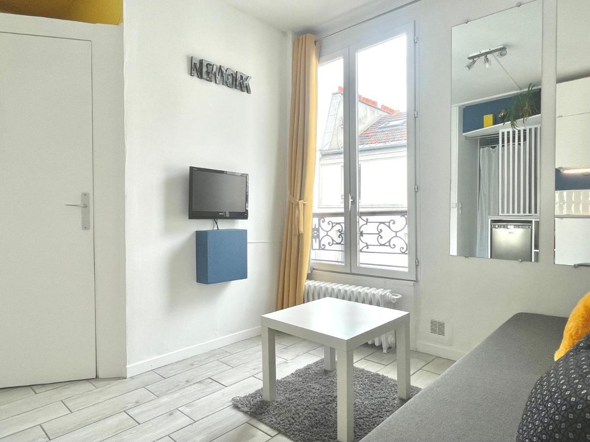 Appartement Tiny Studio - 12 M2 - Quartier Saint-ambroise - 5eme Etage Sans Ascenseur Parijs